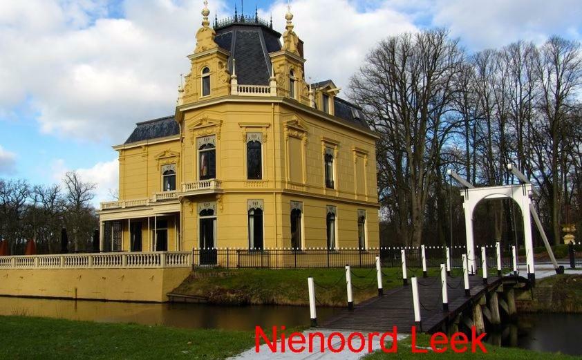 Villa De Riekhoff Een-West Exterior foto